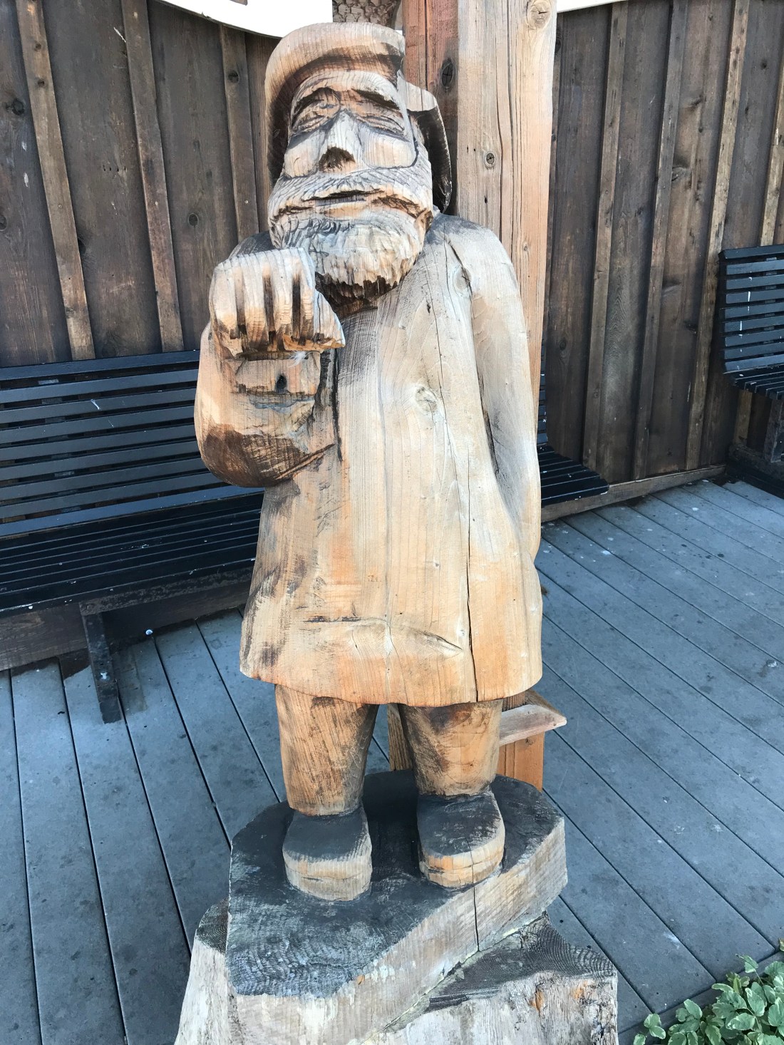 7A37F356-49FE-4972-86AD-EA13DBF4F2D1