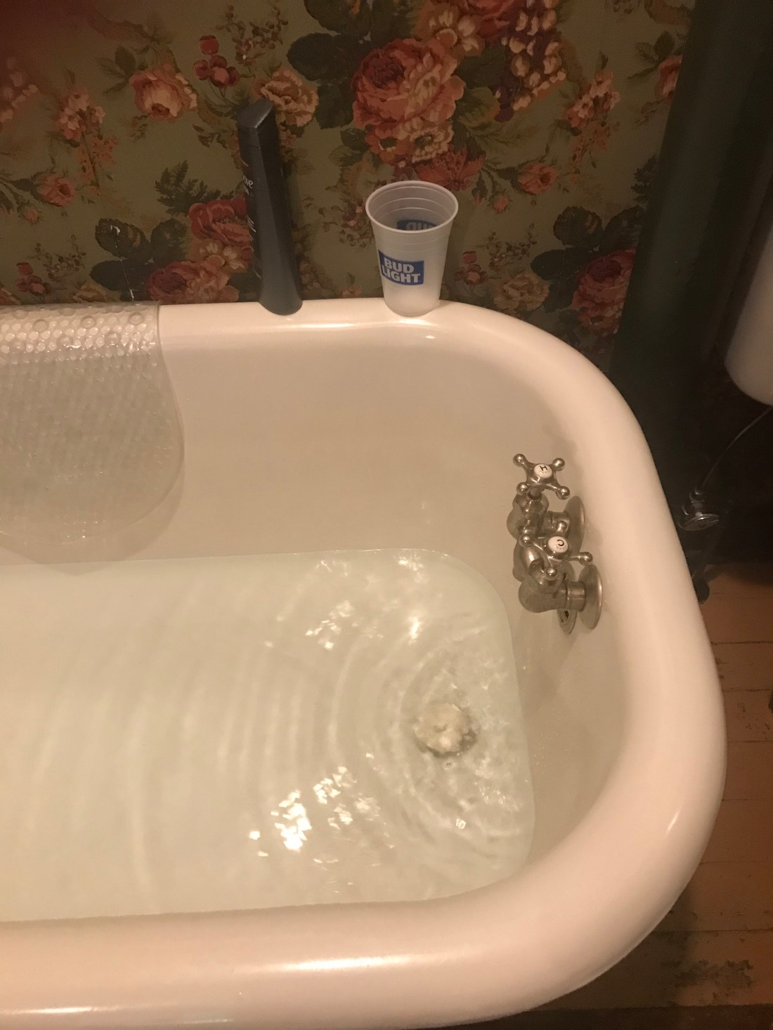 8771D121-234C-4DB0-8F16-33A31AC84E36