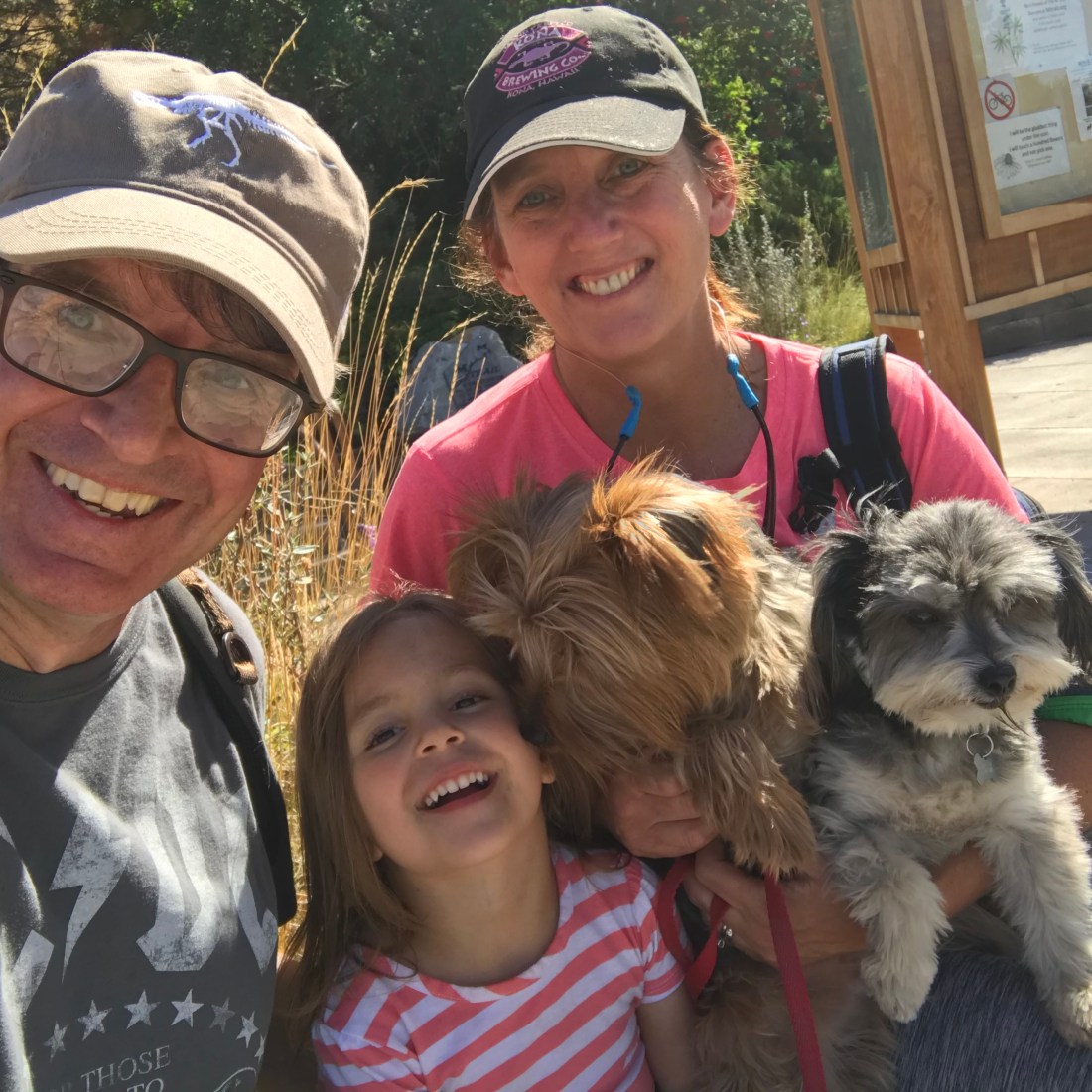 DB5A9303-9CEF-48F6-8B5C-0C18AB131777