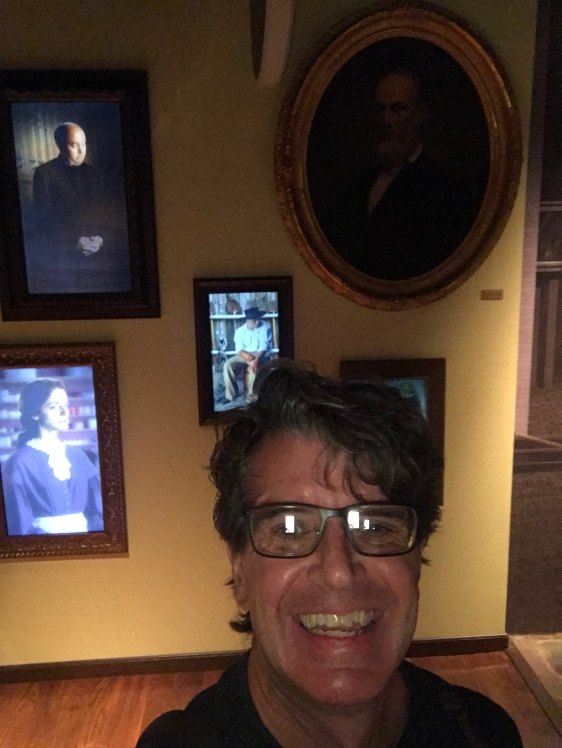 E5C4B3AD-D3FB-4653-9109-80A686A6B141